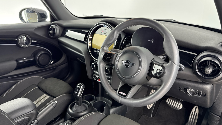 MINI Hatchback 1.5 Cooper Sport 3dr Auto Petrol Hatchback